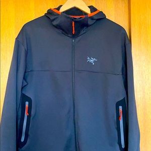 Arc’teryx fleece lined full zip hoodie shell